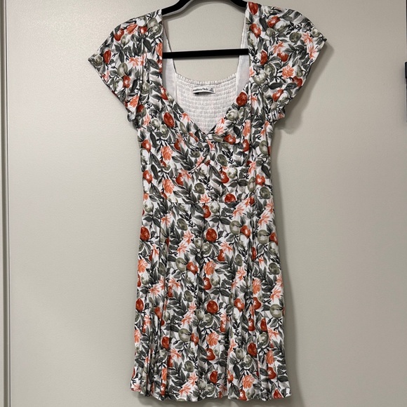 Abercrombie & Fitch Floral Print Women's Dress - Picture 2 of 4
